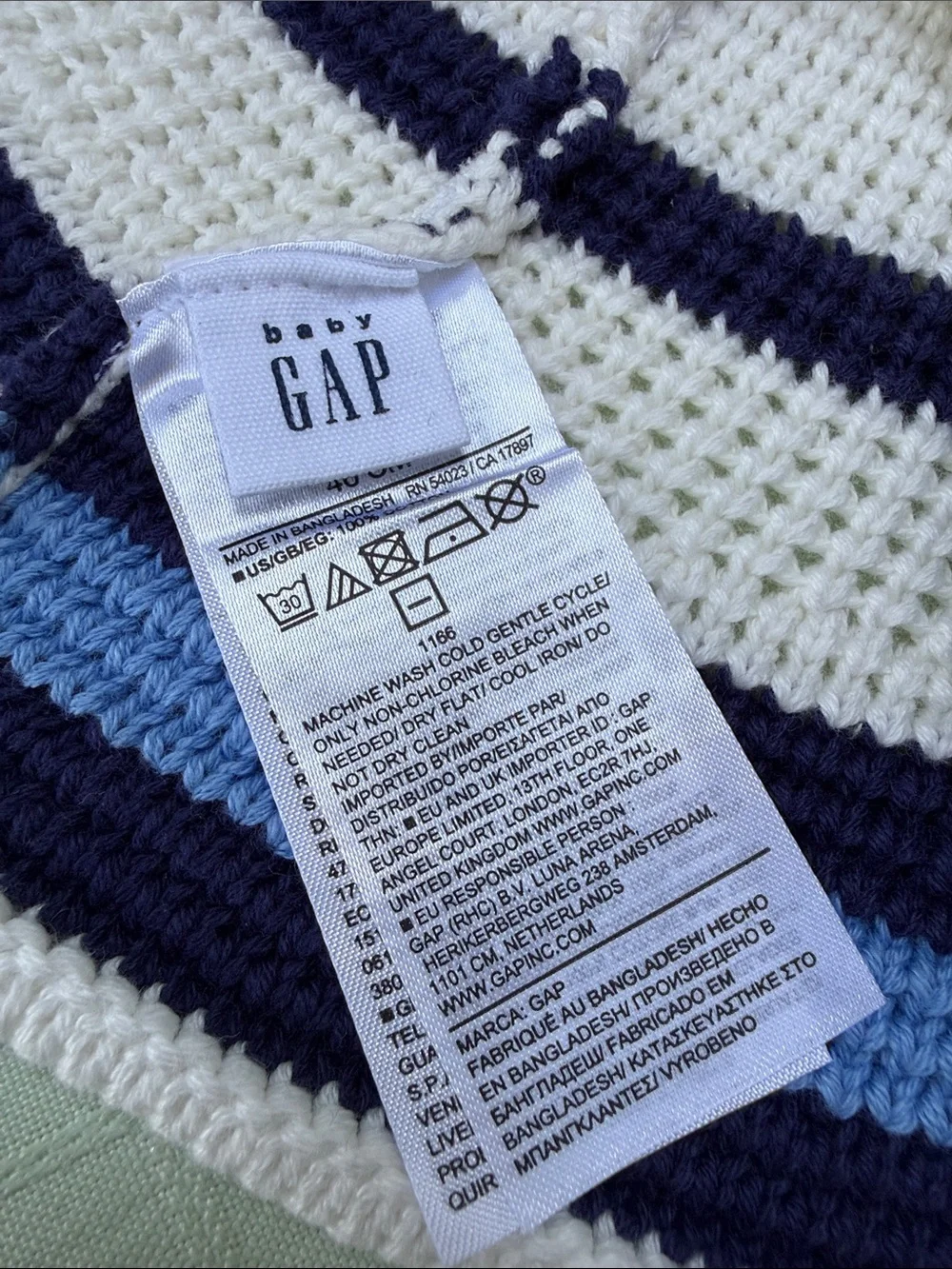 New GAP Crochet Cotton Bucket Hat - White, Navy & Light Blue